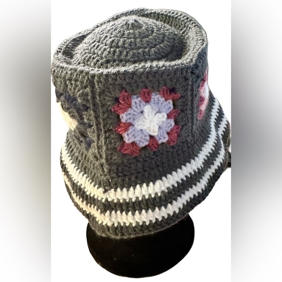 NEW Hand Crochet Boho Unisex Granny Squares Bucket Hat main image 7